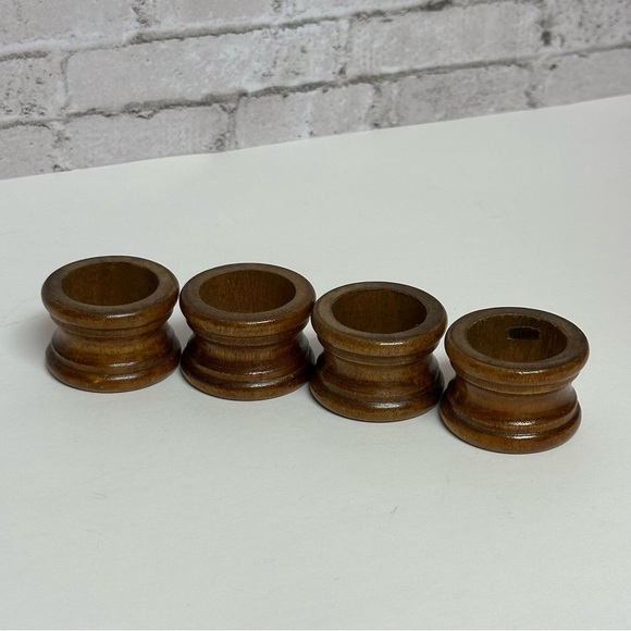 Wooden Napkin Rings Set of 4 Brown Wood Grain - Picture 4 of 7